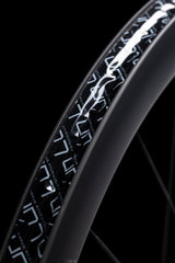 Lún: Routte 3 D50 Carbon Disc Brake Wheelset